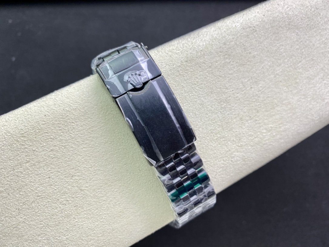 13268764485849019_26b259e8-c145-4df3-bdc2-34bfbe613c49